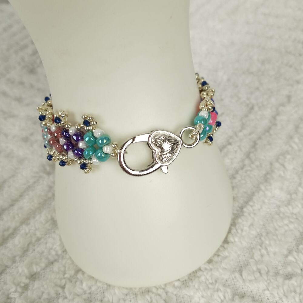 HANDMADE ~ Ruffled Edge Pondo Stitch Bracelet  7¼" - Picture 4 of 5
